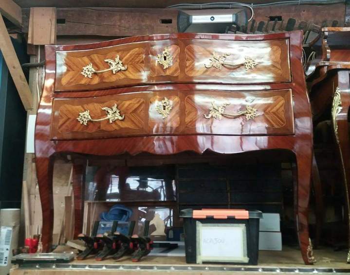 Réfection de mobilier ancien Paris