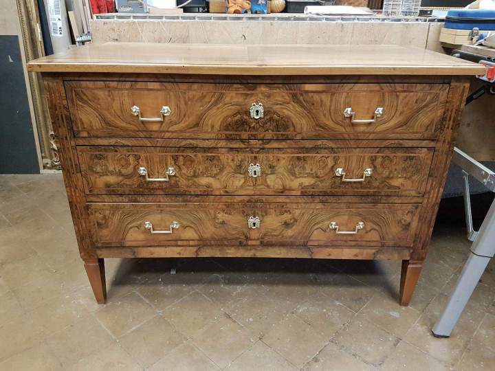 Réhabilitation de meubles anciens Paris