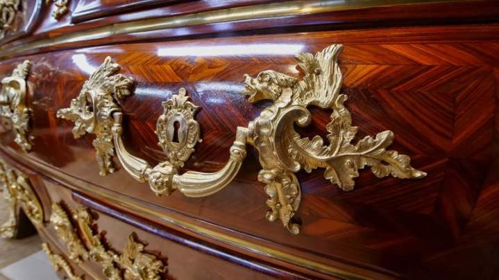 Valorisation d’un meuble ancien Paris